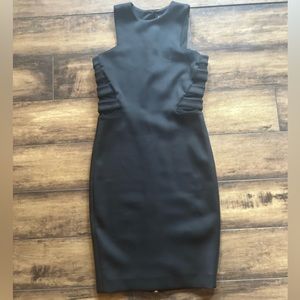 Black GUESS BY Marciano cocktail dress. Size XS true to size